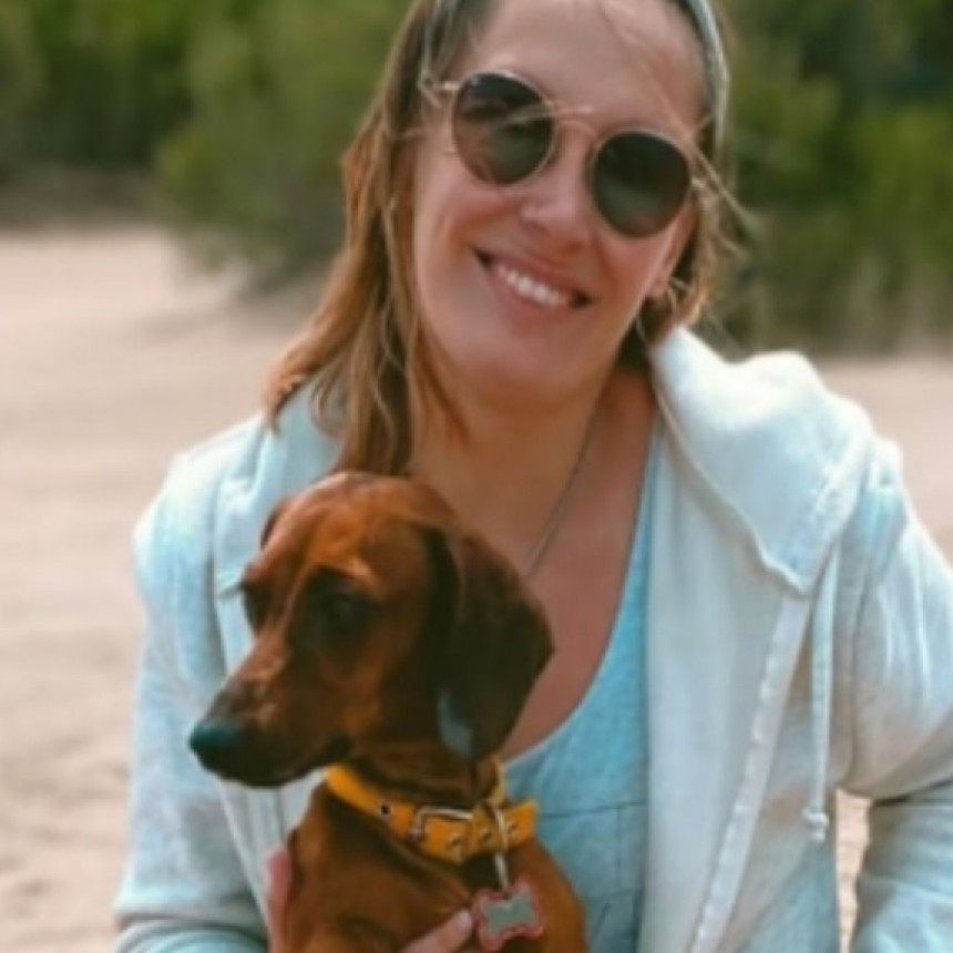 Una joven periodista de Tres Arroyos quiso sacarse una foto, cayó a un acantilado y murió